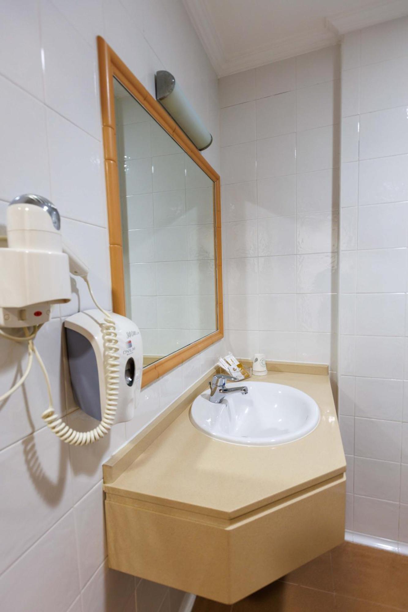 Hotel O Cruceiro Caldas De Reis Eksteriør bilde